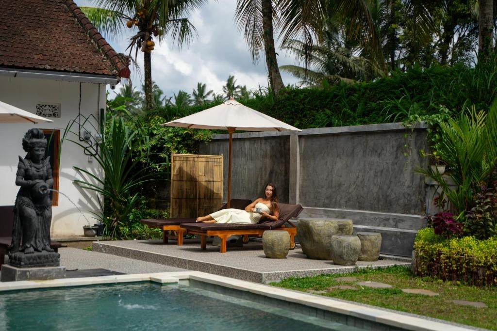 Grita Apsari Lodge